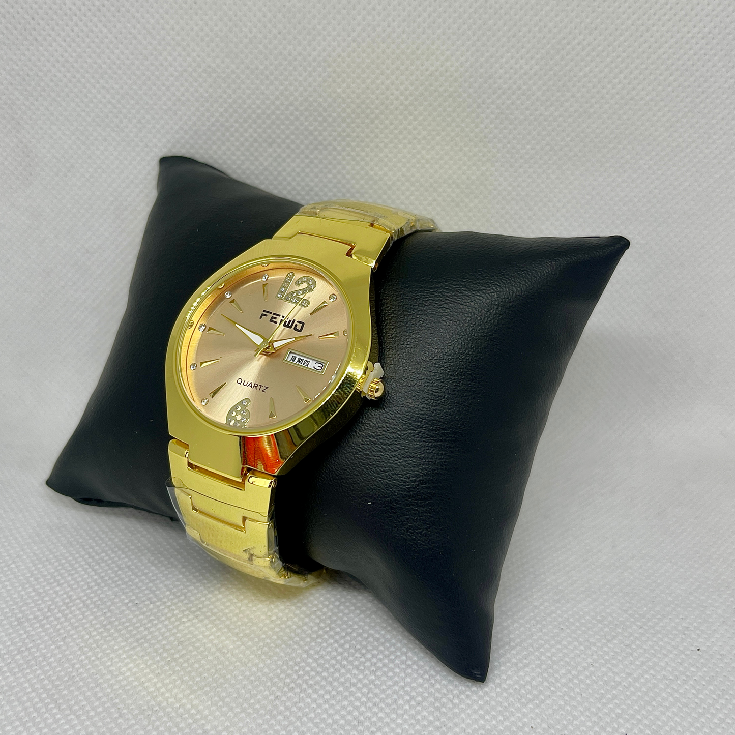 Feiwo Golden Stainsles Steel Couple Watch