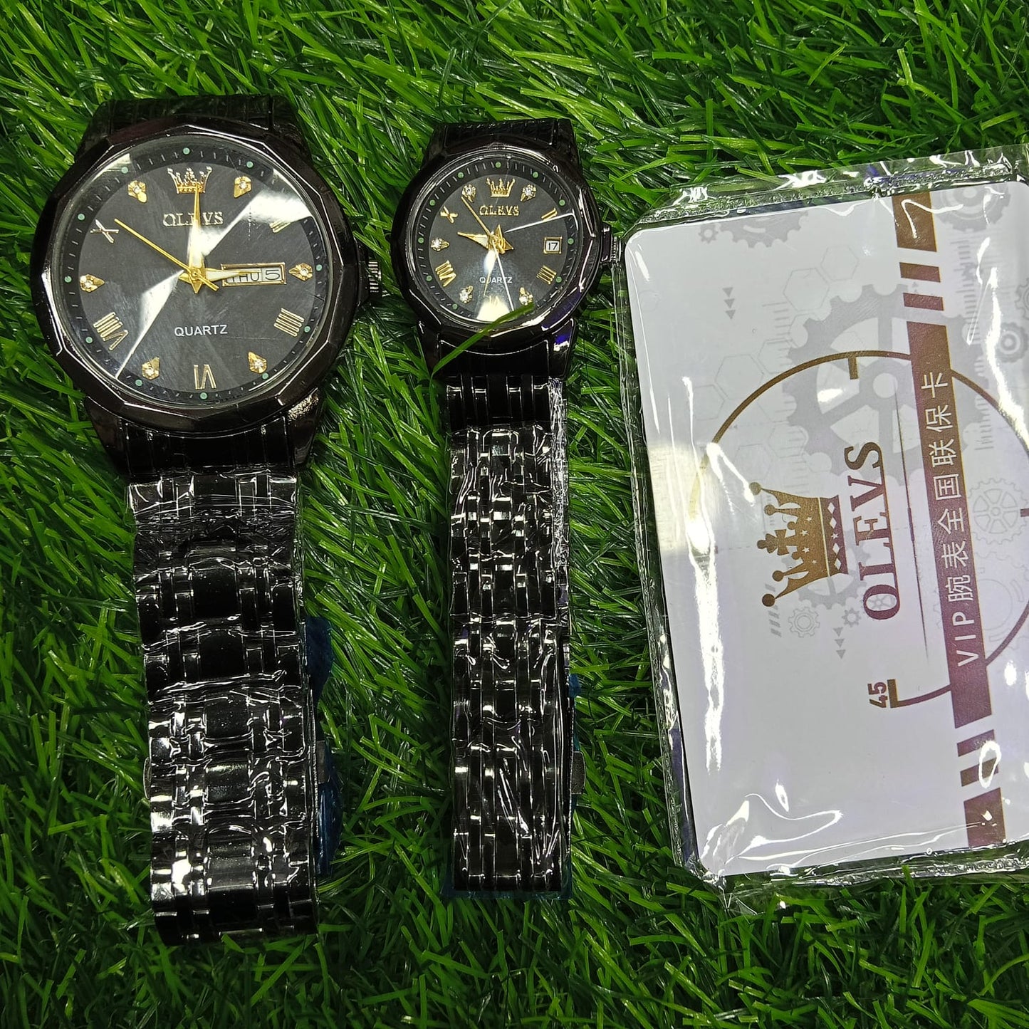 Butter Fly Lock Olievs Stainless Steel fashionable Couple watches +1pcs chain cutter+ 2 pcs battery Full Black